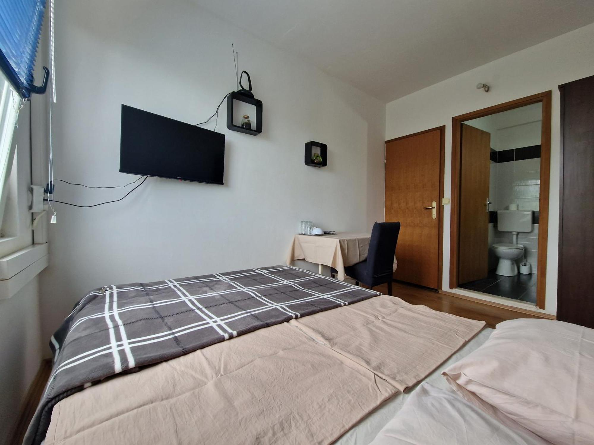 Ensuite Stay Rooms Split Eksteriør bilde